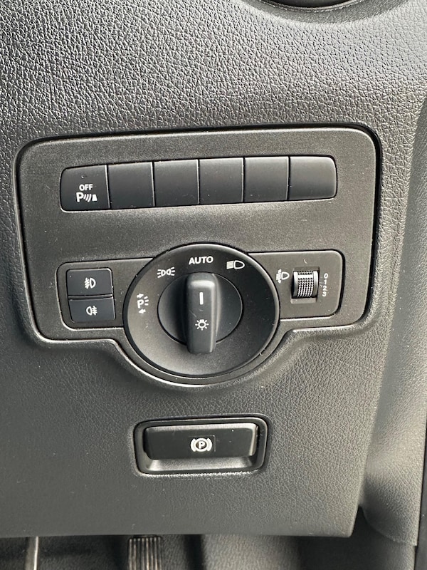 Used Mercedes-Benz Vito 2017 for sale - 76295830: Photo 13