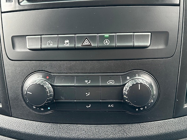 Used Mercedes-Benz Vito 2017 for sale - 76295830: Photo 25