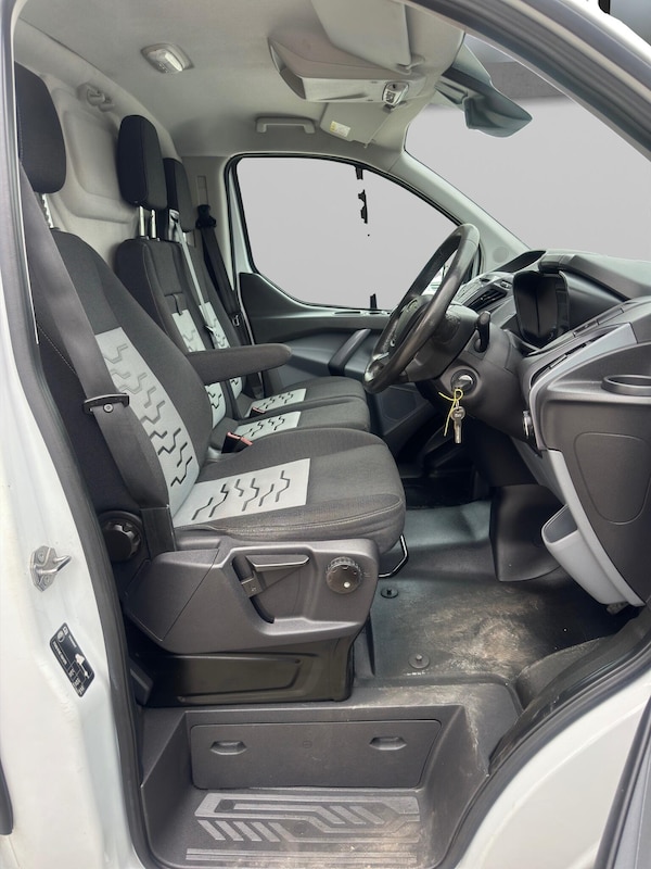Used Ford Transit Custom 2017 for sale - 76283873: Photo 9