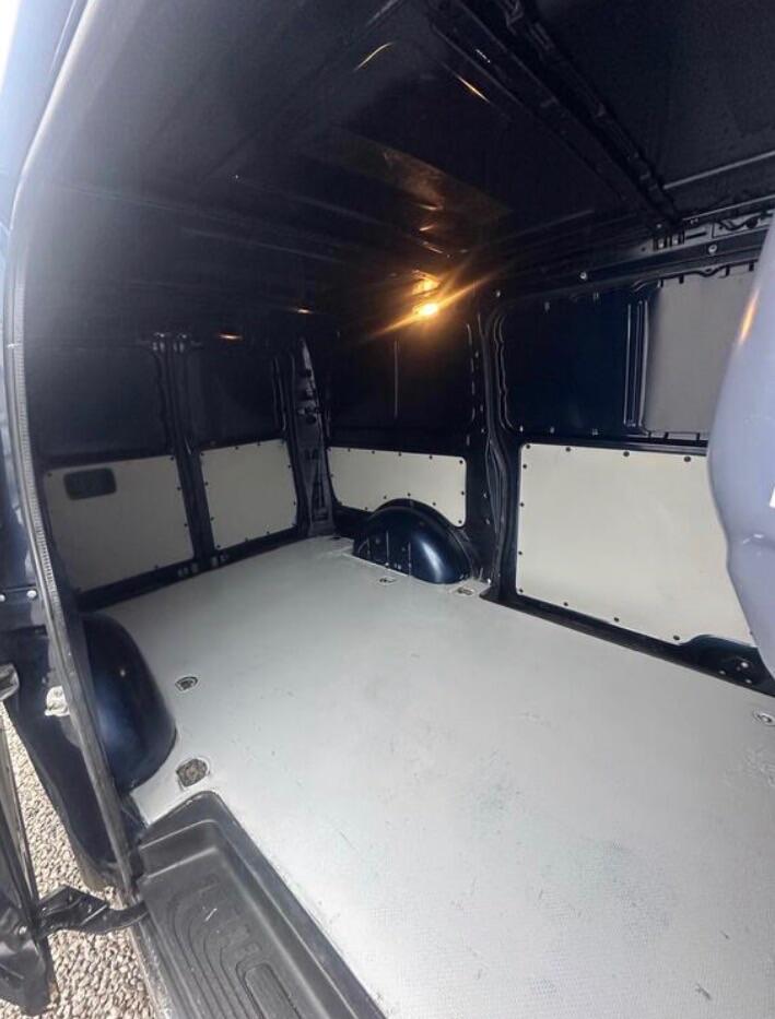 Used Mercedes-Benz Vito 2018 for sale - 78007530: Photo 17