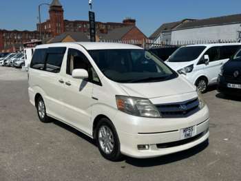 (24) - 2.4 HYBRID ELECTRIC E-FOUR (8 seat) auto 5-Door