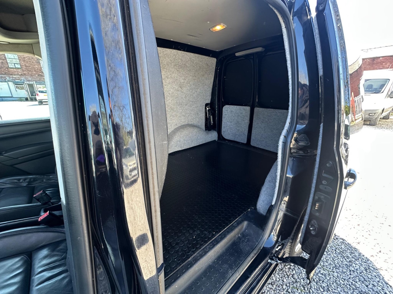 Used Volkswagen Caddy for sale - 78170073: Photo 19