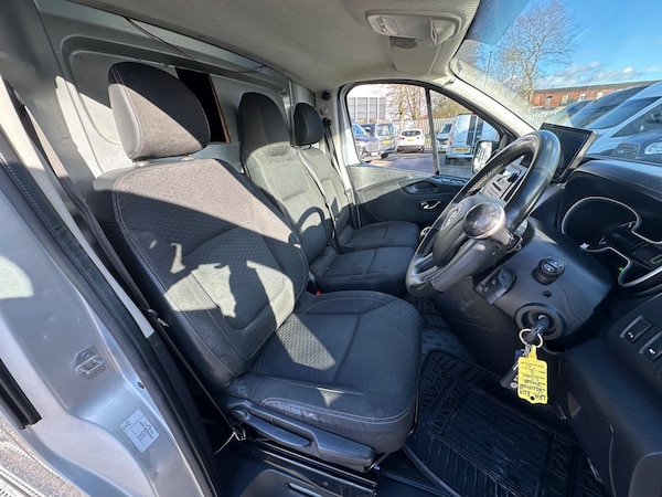 Used Vauxhall Vivaro 2019 for sale - 75350526: Photo 10