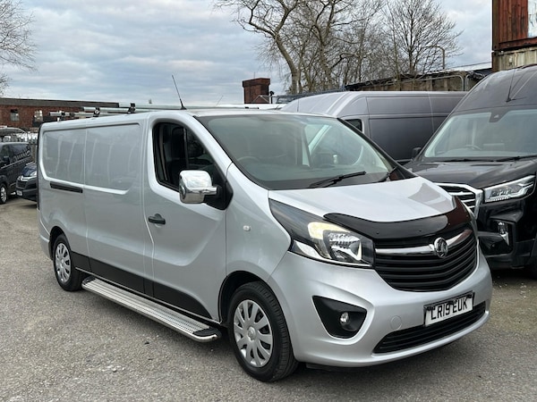 Used Vauxhall Vivaro 2019 for sale - 75350526: Photo 1