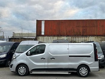 Used Vauxhall Vivaro 2019 for sale - 75350526: Photo