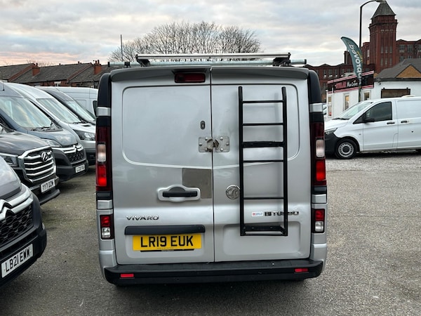Used Vauxhall Vivaro 2019 for sale - 75350526: Photo 6