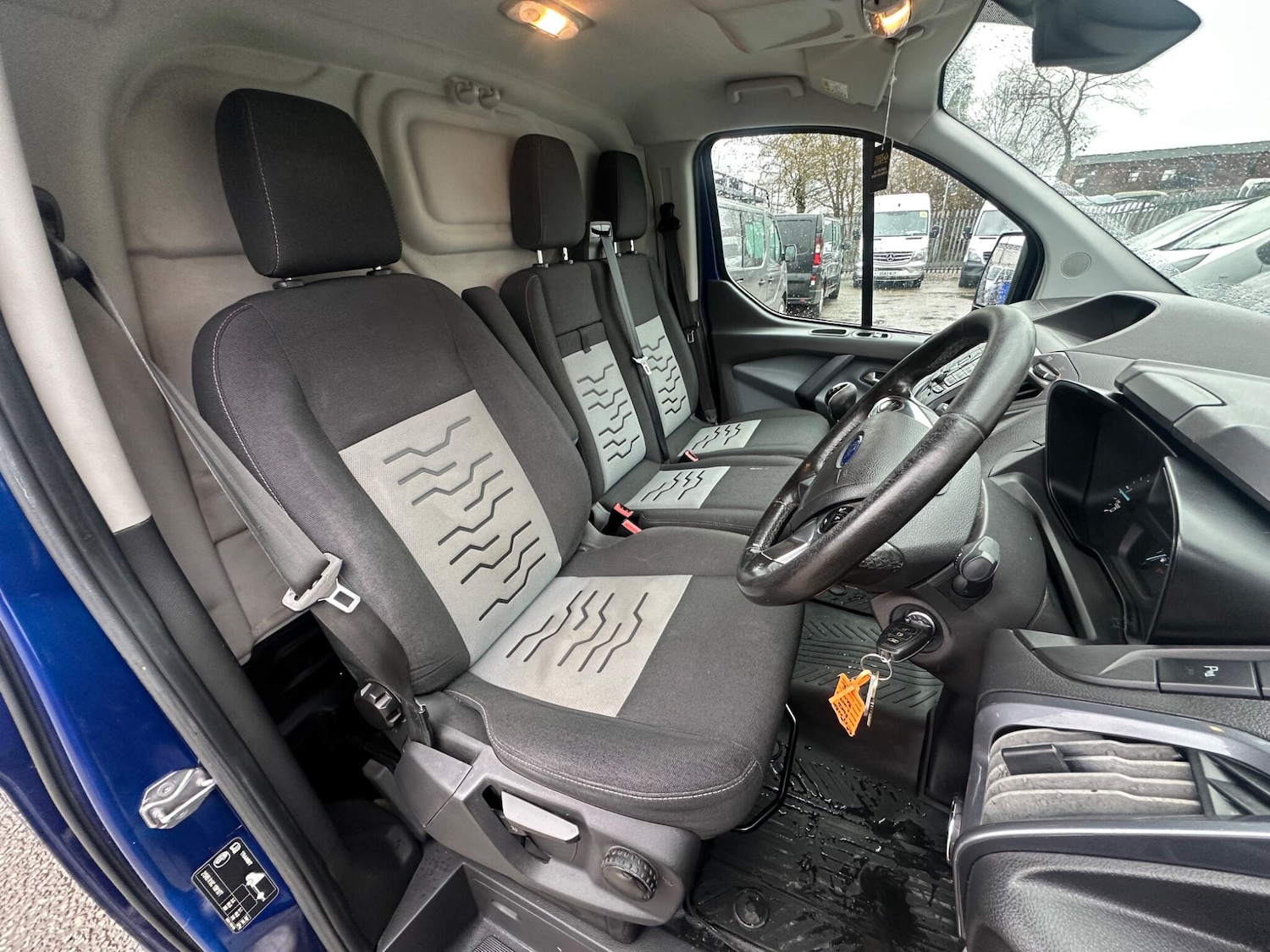 Used Ford Transit Custom for sale - 77683937: Photo 10