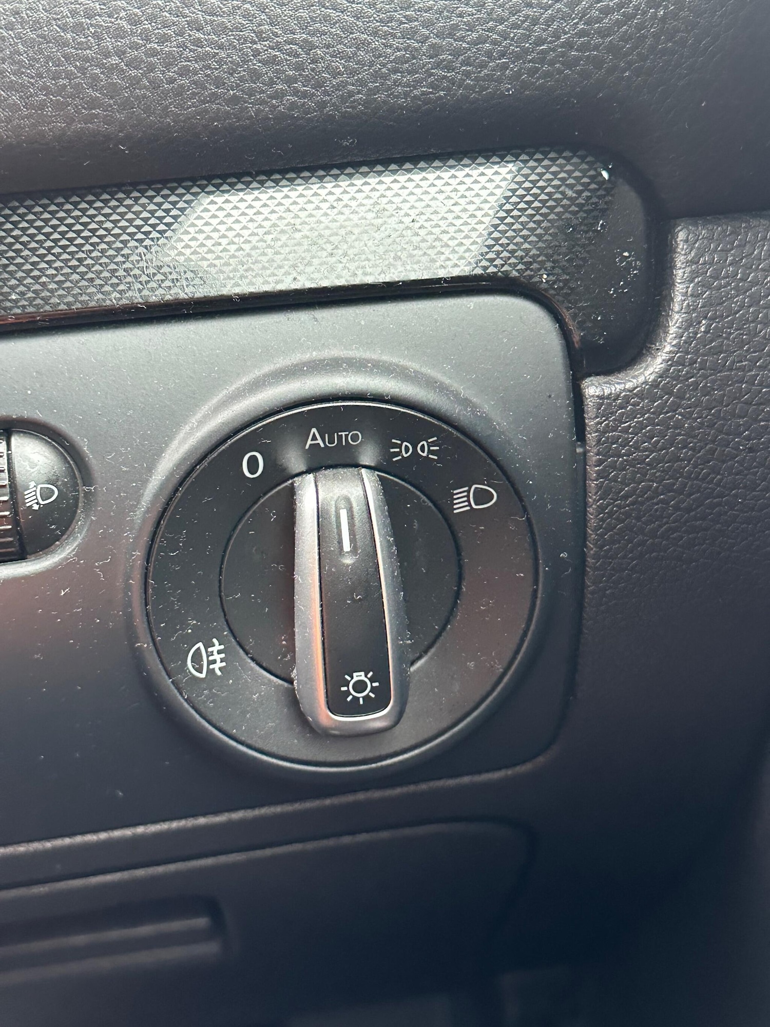 Used Volkswagen Golf 2011 for sale - 76714798: Photo 16