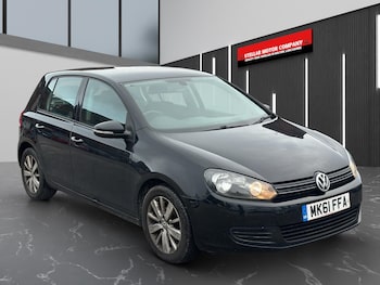 Volkswagen - Golf