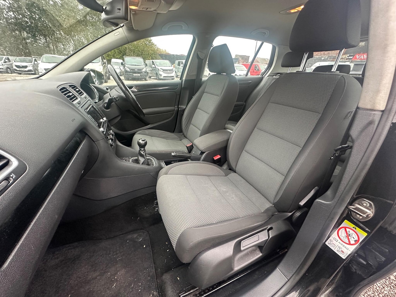 Used Volkswagen Golf 2011 for sale - 76714798: Photo 20