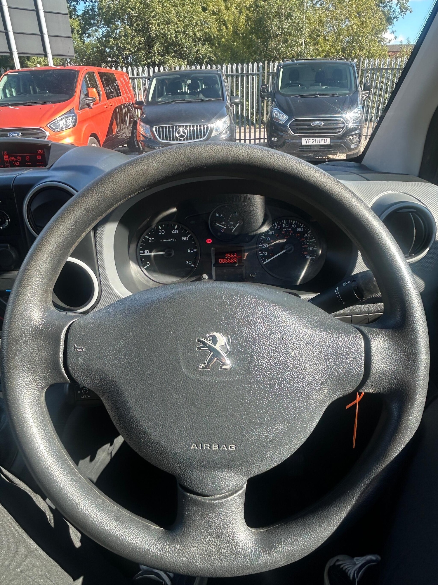 Used Peugeot Partner 2018 for sale - 76326067: Photo 19