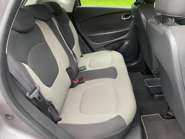 Used Renault Captur 2015 for sale - 76035936: Photo 14