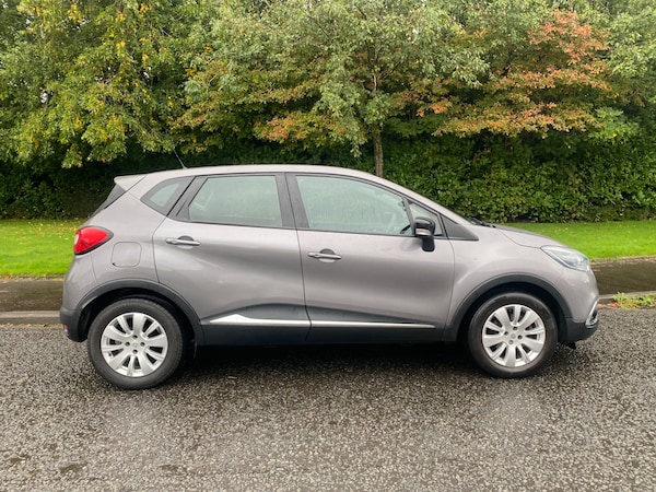 Used Renault Captur 2015 for sale - 76035936: Photo 4