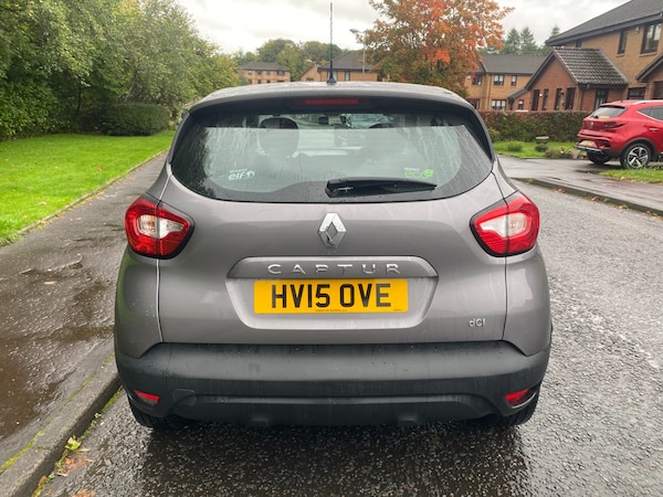 Used Renault Captur 2015 for sale - 76035936: Photo 5