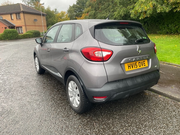 Used Renault Captur 2015 for sale - 76035936: Photo 9