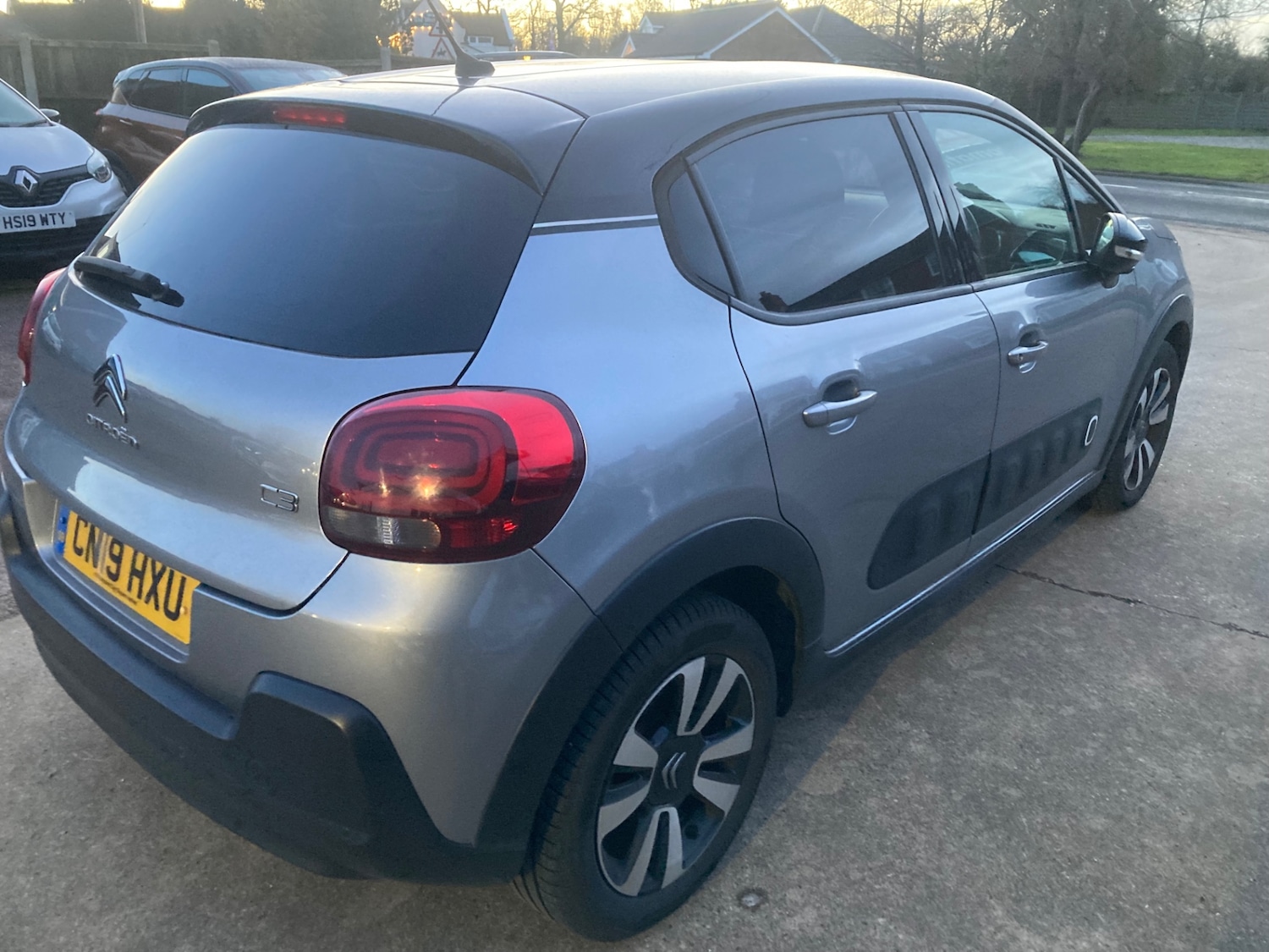 Used Citroen C3 2019 for sale - 77198514: Photo 3