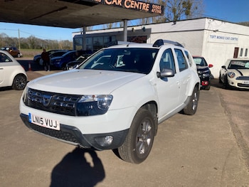 Used Dacia Duster 2015 for sale - 77977302: Photo