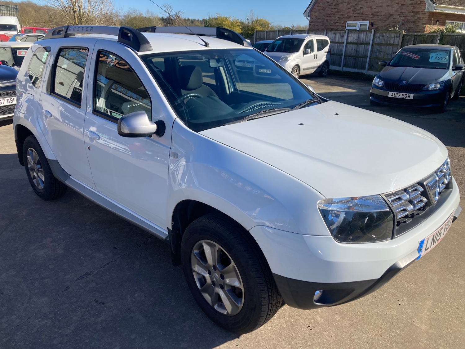Used Dacia Duster 2015 for sale - 77977302: Photo 3