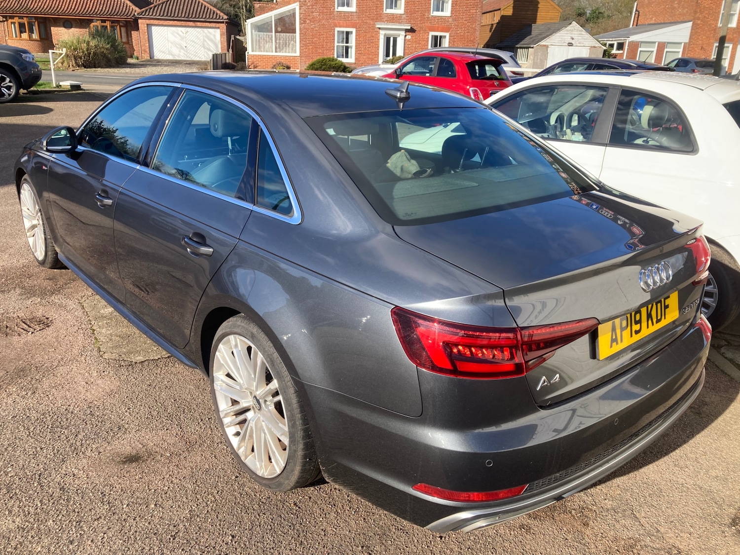 Used Audi A4 2019 for sale - 77607291: Photo 4