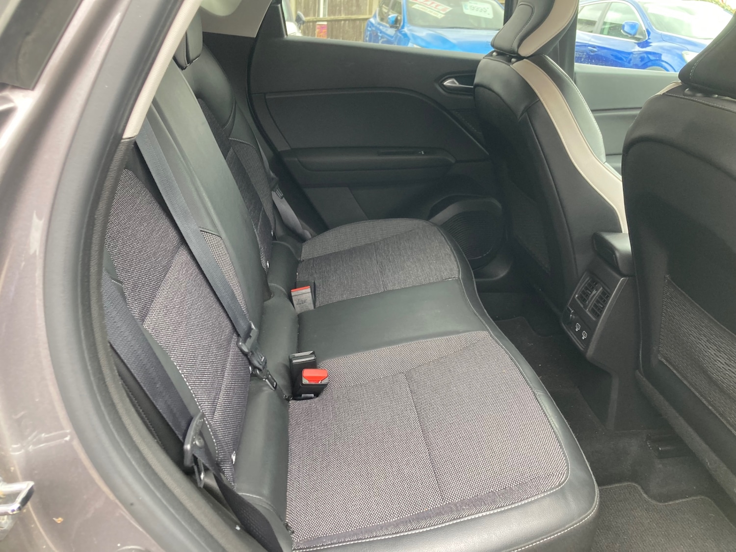 Used Renault Captur 2020 for sale - 78092918: Photo 9