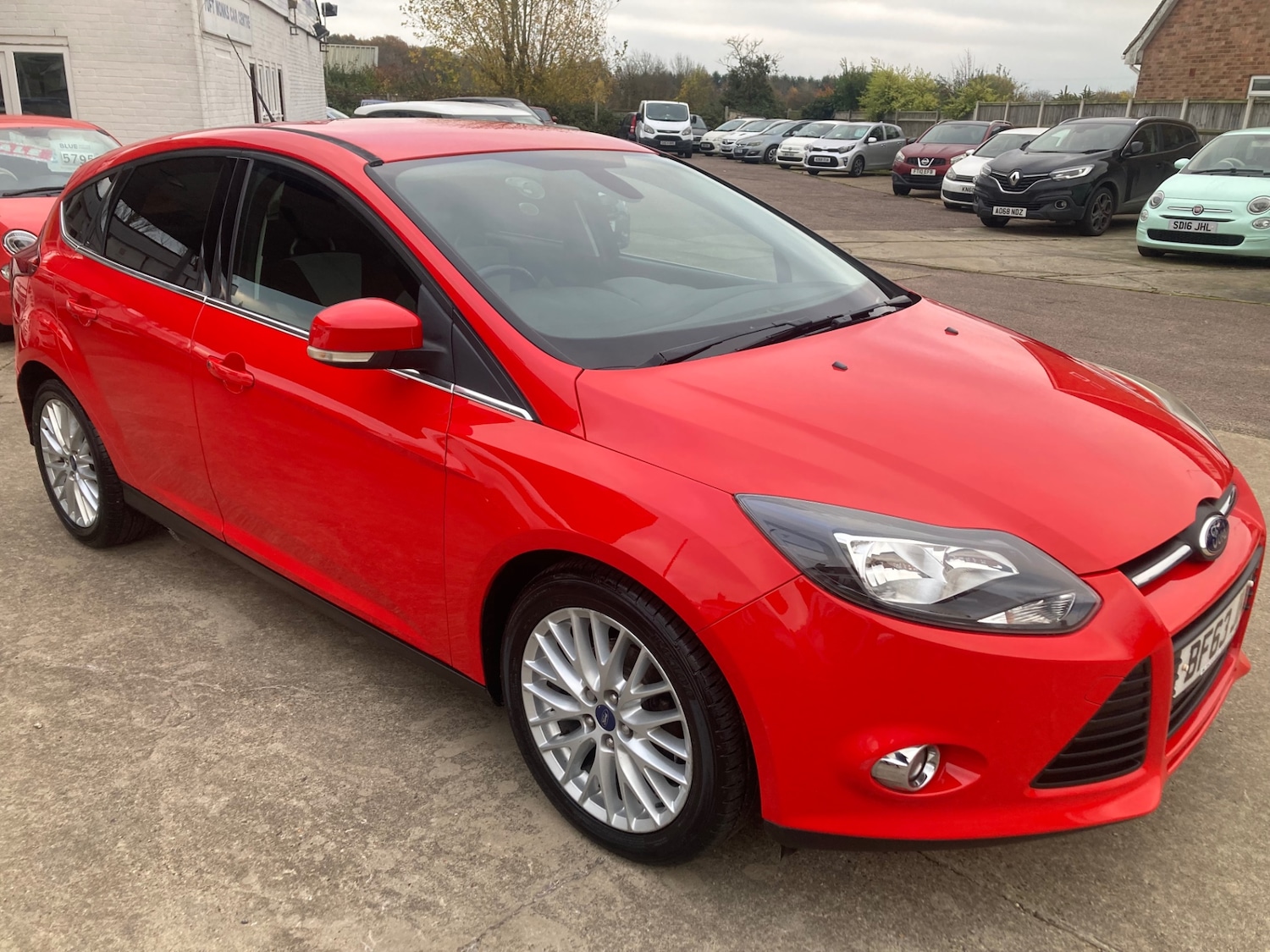 Used Ford Focus 2013 for sale - 76504744: Photo 3