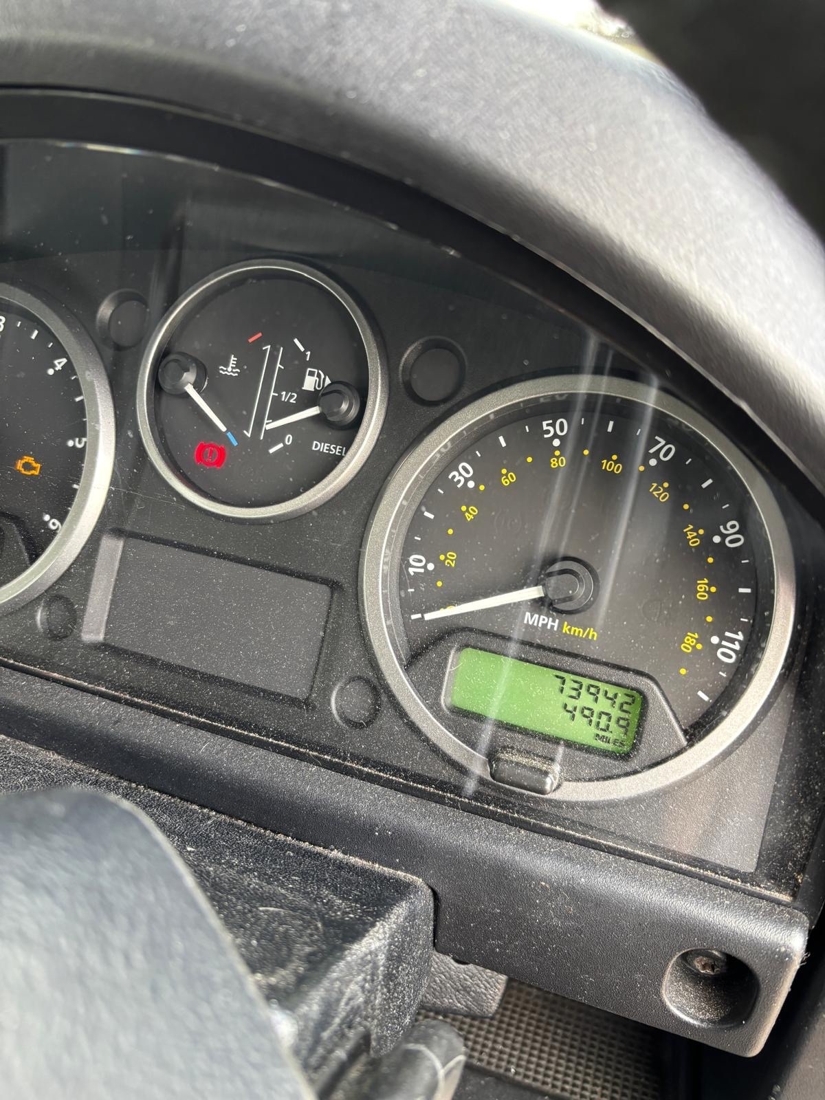 Used Land Rover Defender 2011 for sale - 76969115: Photo 20