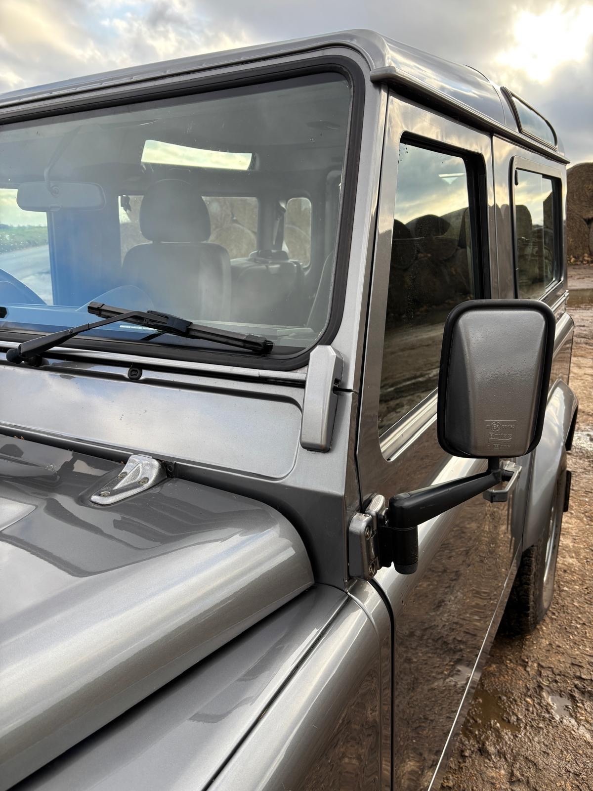 Used Land Rover Defender 2011 for sale - 76969115: Photo 22