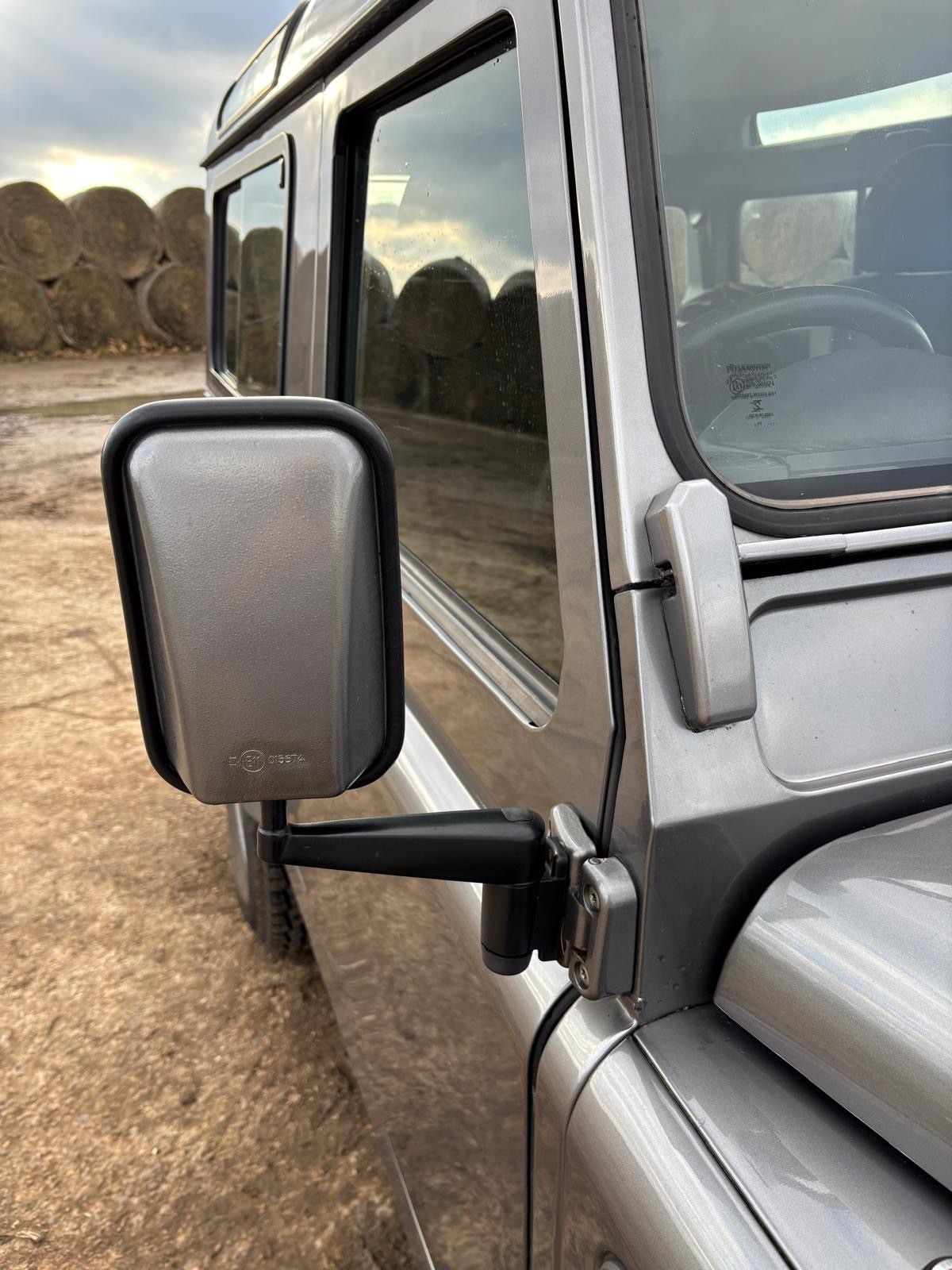 Used Land Rover Defender 2011 for sale - 76969115: Photo 23