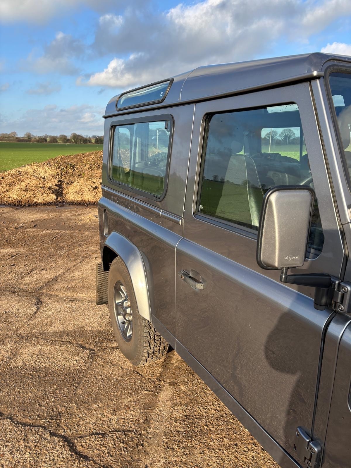 Used Land Rover Defender 2011 for sale - 76969115: Photo 9