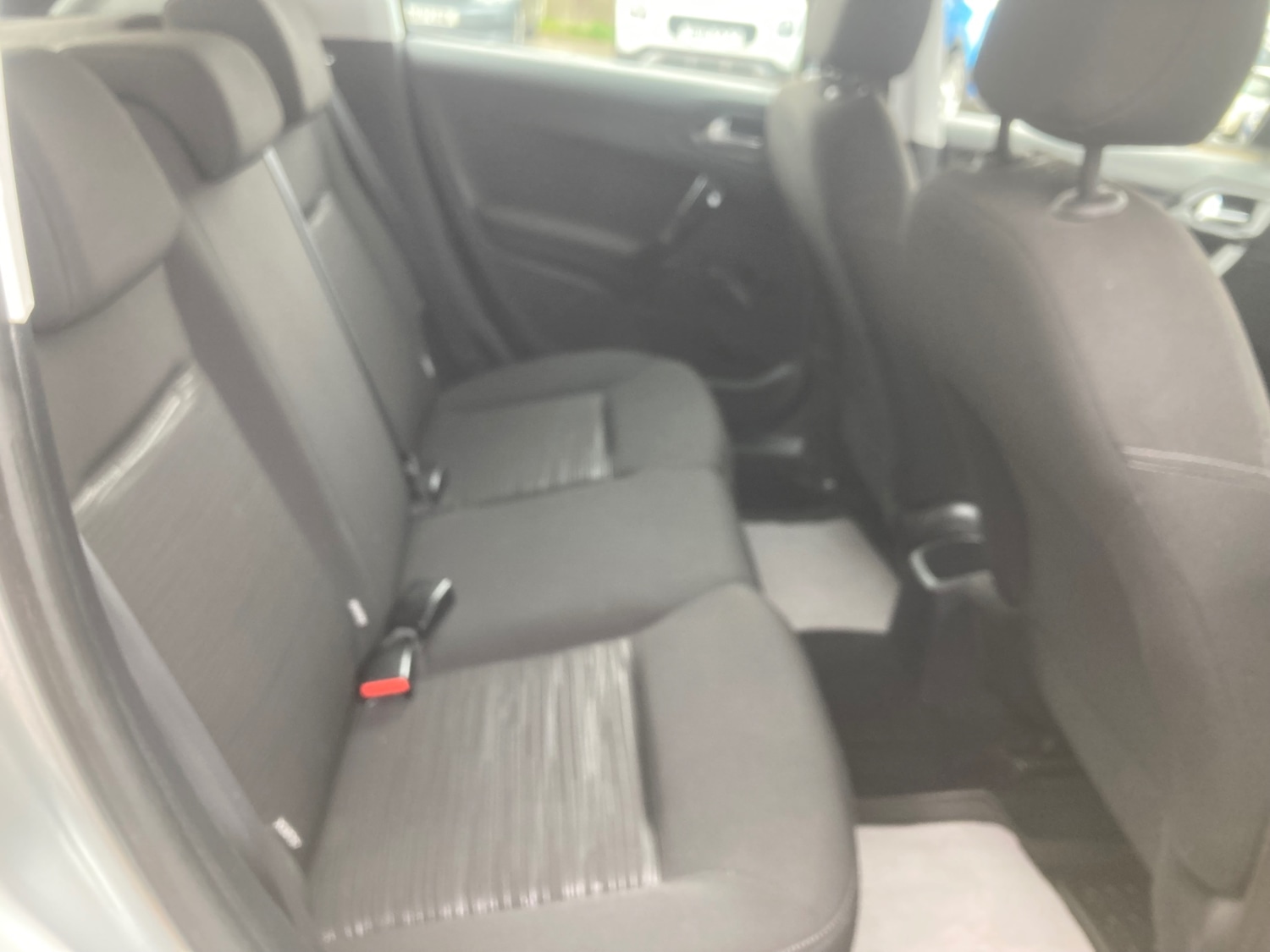 Used Peugeot 208 2012 for sale - 78078532: Photo 12