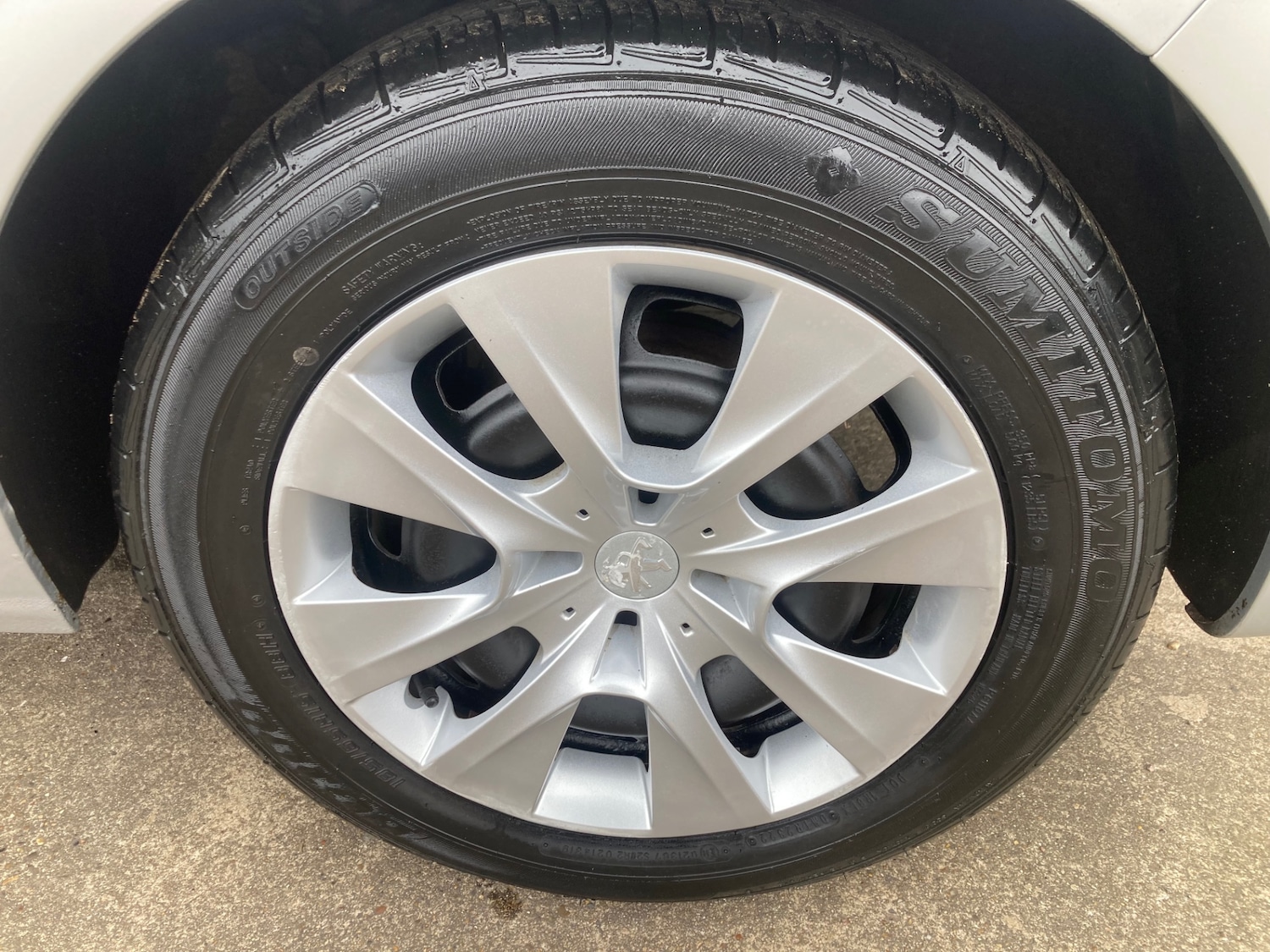 Used Peugeot 208 2012 for sale - 78078532: Photo 7