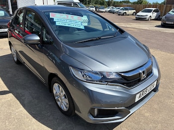 Used Honda Jazz 2019 for sale - 79019668: Photo