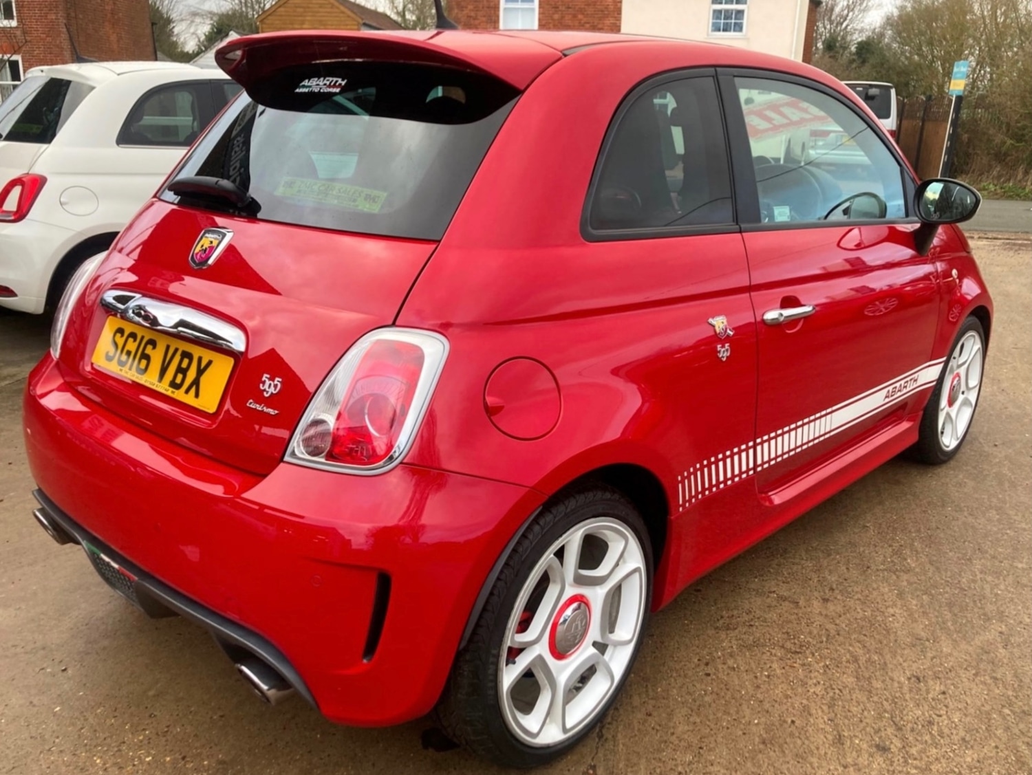 Used Abarth 595 2016 for sale - 77352224: Photo 3