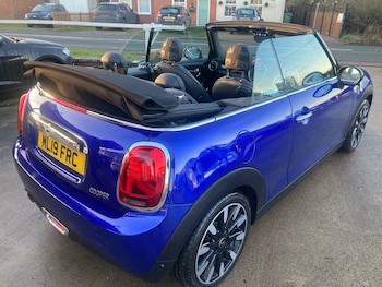 Used MINI Convertible 2019 for sale - 77077824: Photo