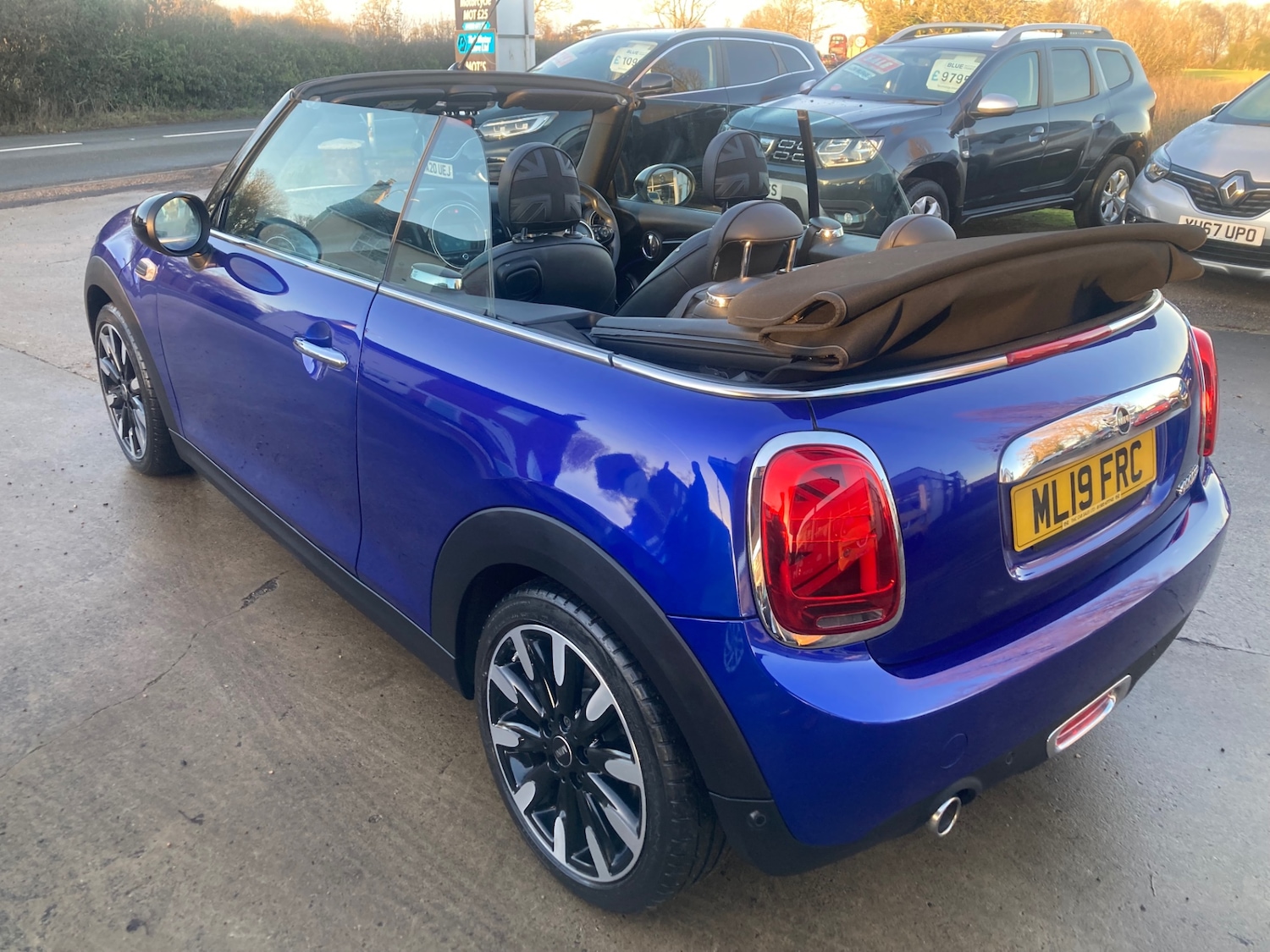 Used MINI Convertible 2019 for sale - 77077824: Photo 6