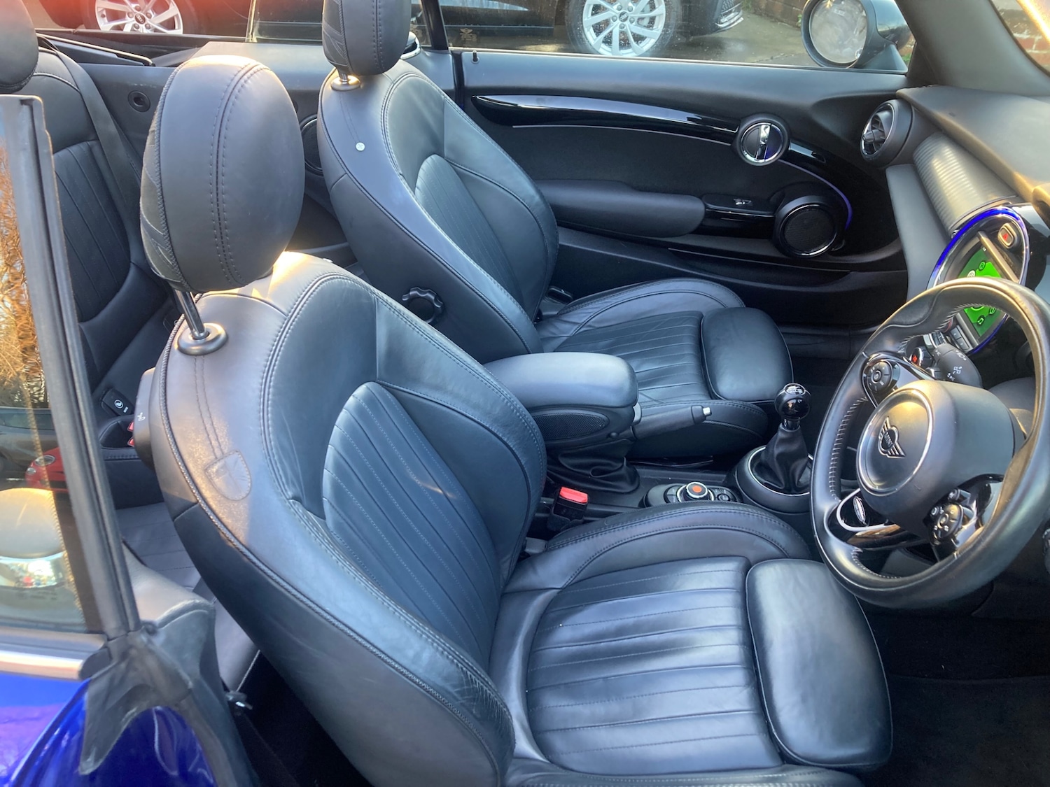 Used MINI Convertible 2019 for sale - 77077824: Photo 9