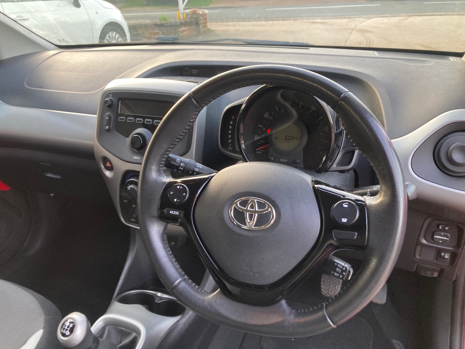 Used Toyota AYGO 2015 for sale - 77701053: Photo 5