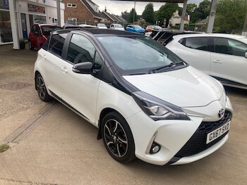 Used Toyota Yaris 2017 for sale - 75453416: Photo