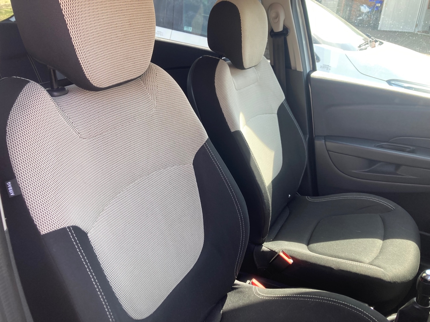 Used Renault Captur 2019 for sale - 74339818: Photo 8