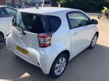 Used Toyota IQ 2012 for sale - 75297282: Photo
