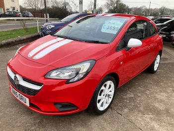 Used Vauxhall Corsa 2015 for sale - 77490000: Photo