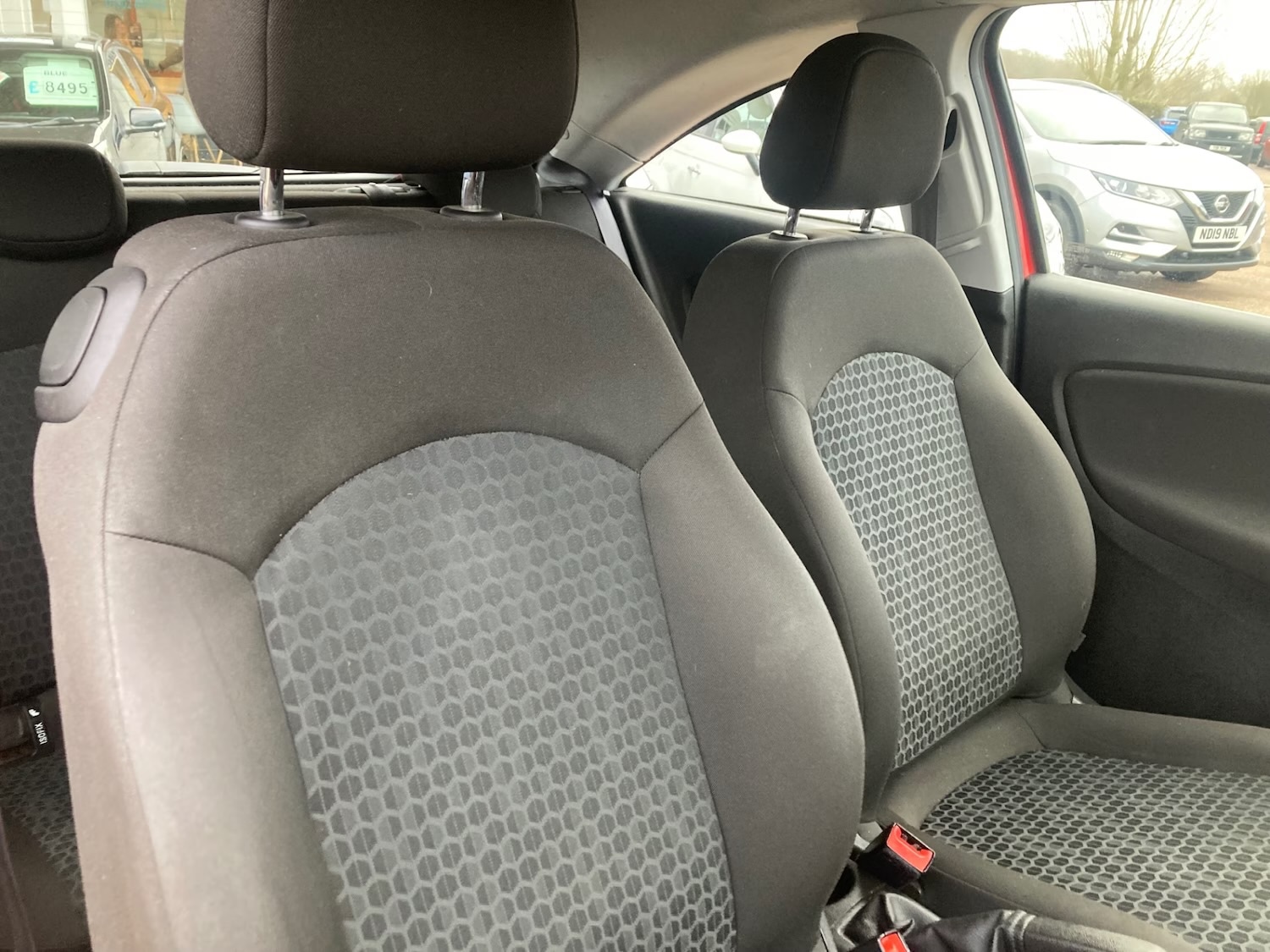 Used Vauxhall Corsa 2015 for sale - 77490000: Photo 8