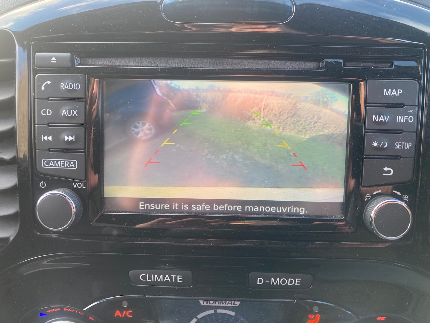 Used Nissan Juke 2014 for sale - 76892604: Photo 10