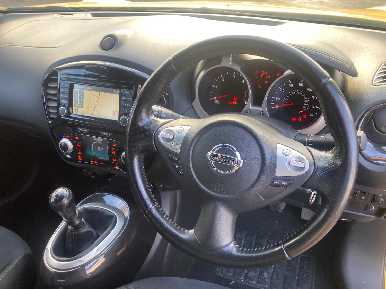 Used Nissan Juke 2014 for sale - 76892604: Photo 5