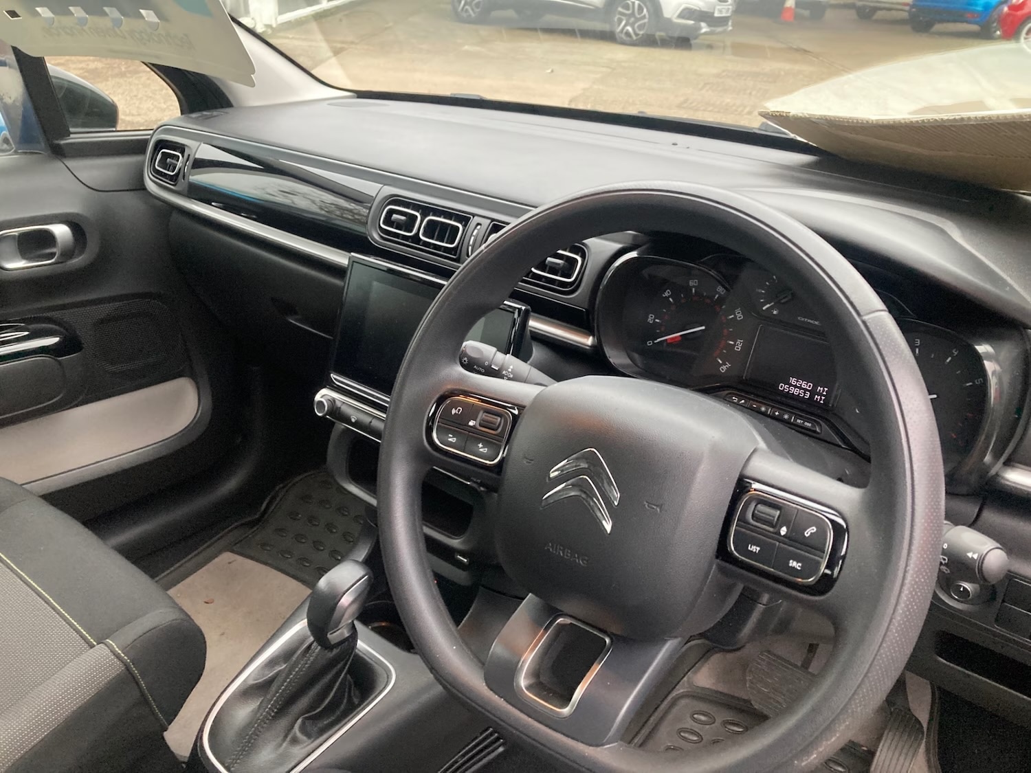 Used Citroen C3 2021 for sale - 77490641: Photo 2