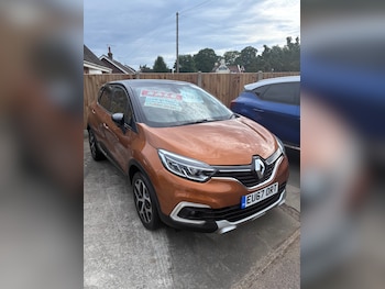 Used Renault Captur 2017 for sale - 78765522: Photo