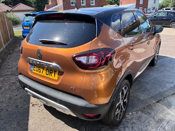 Used Renault Captur 2017 for sale - 78765522: Photo