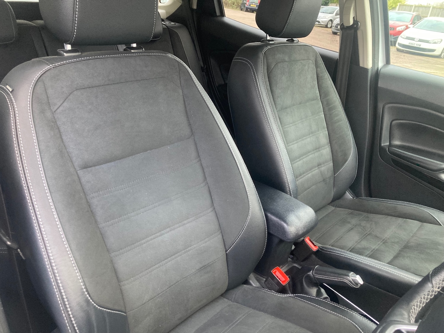 Used Ford Ecosport 2018 for sale - 76931862: Photo 13