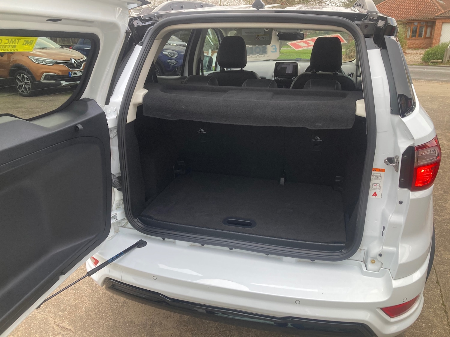 Used Ford Ecosport 2018 for sale - 76931862: Photo 15