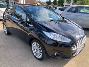 Used Ford Fiesta 2015 for sale - 75124800: Photo